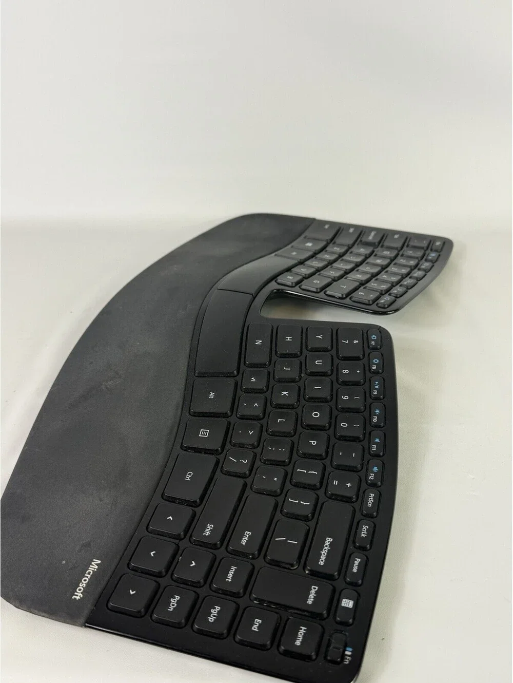 Microsoft 1559 Sculpt Ergonomic Wireless PC Keyboard NO DONGLE